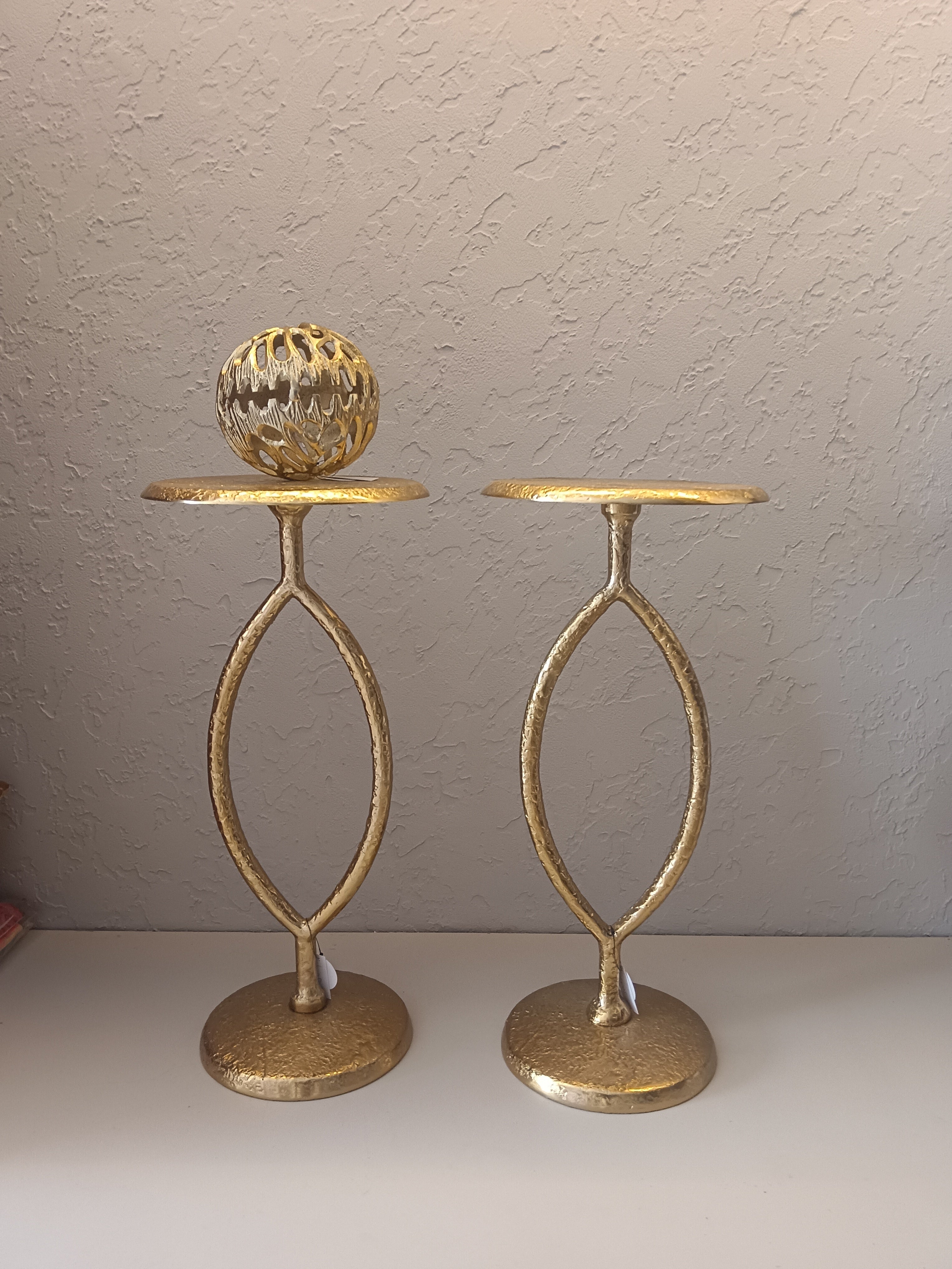 Set Of Coffe Tables With Metal Ball