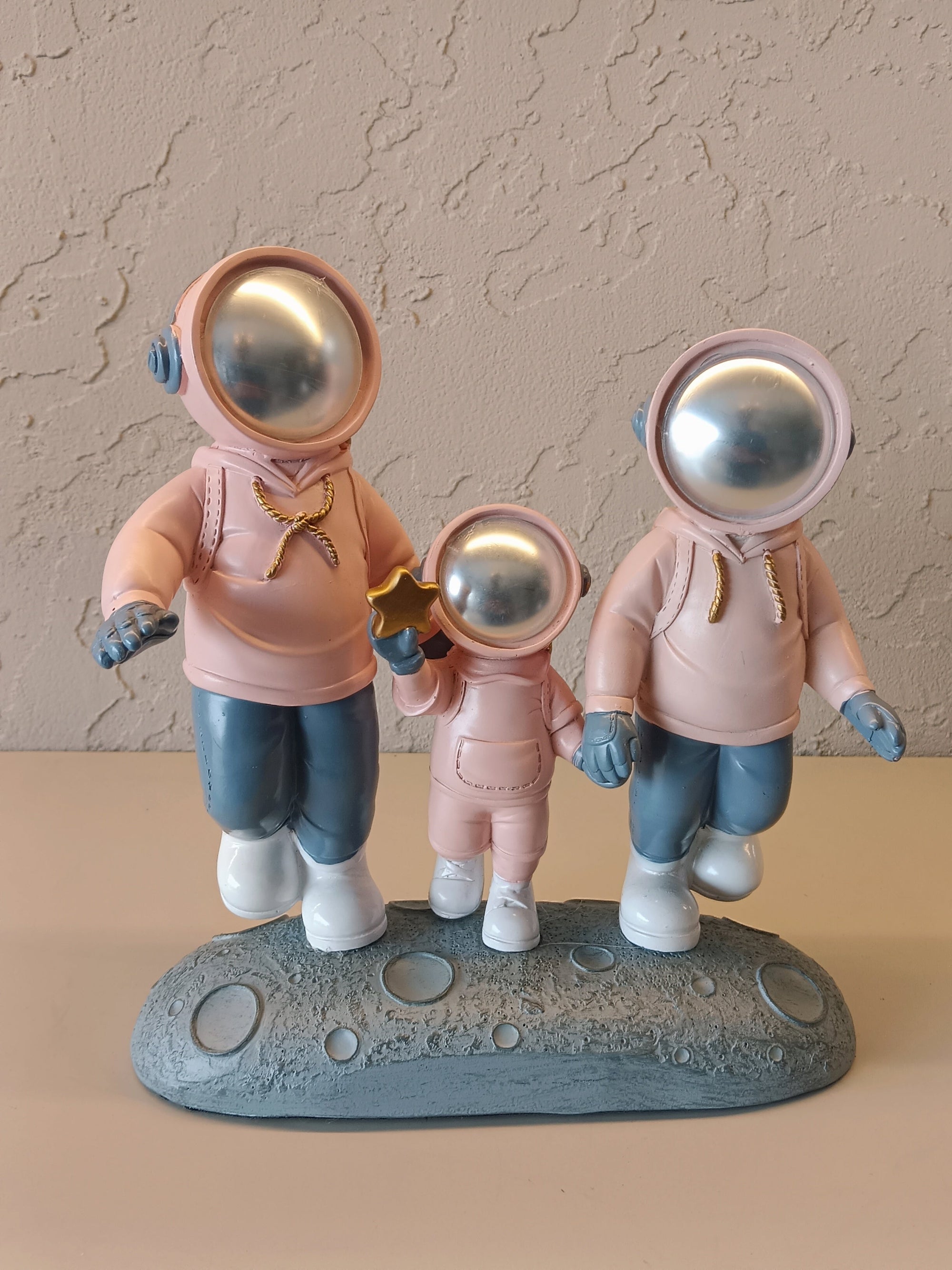 Astronaut Family Figure