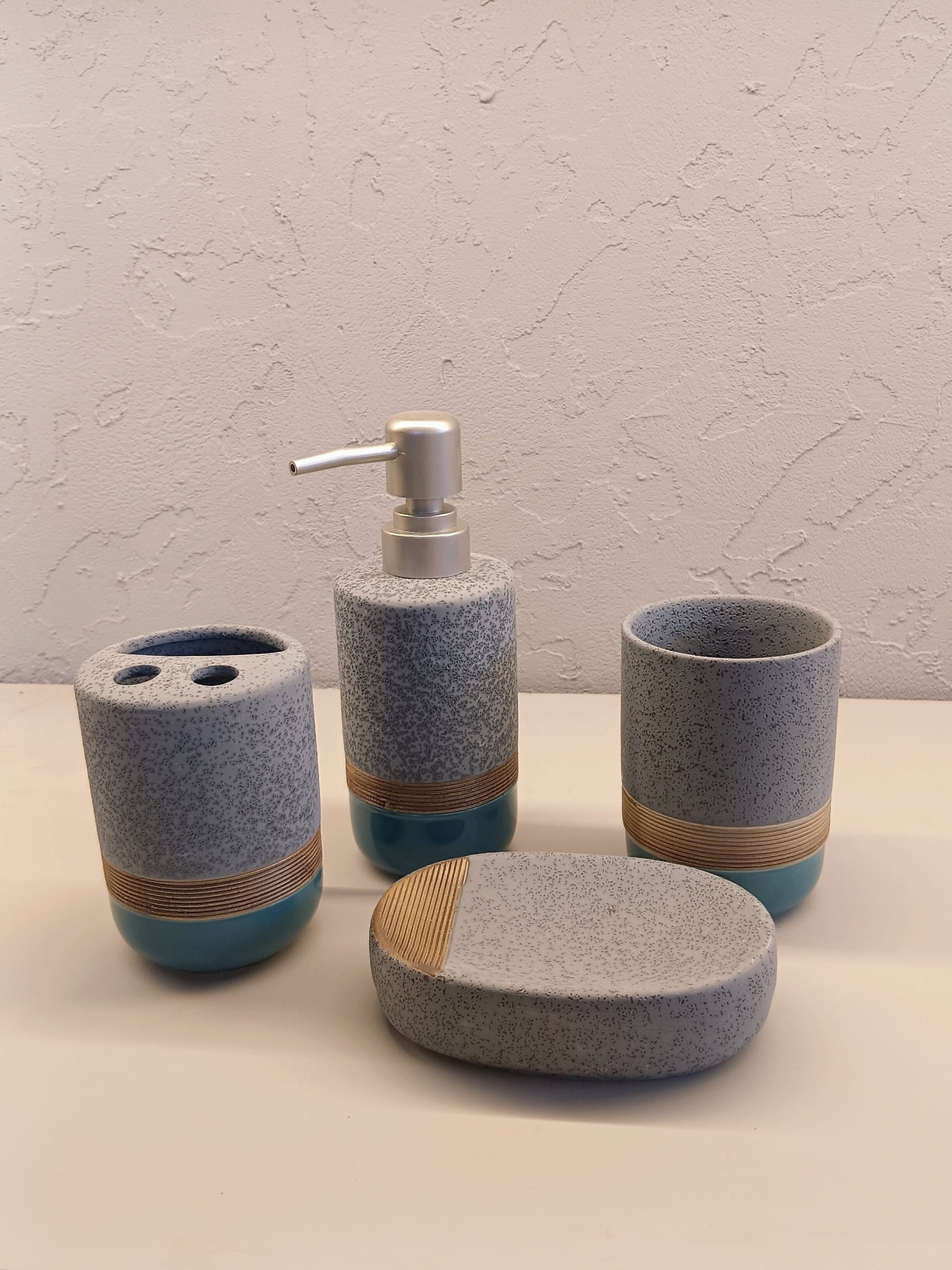 Bathroom Set Speckled Grey and Teal Color Set Of 4