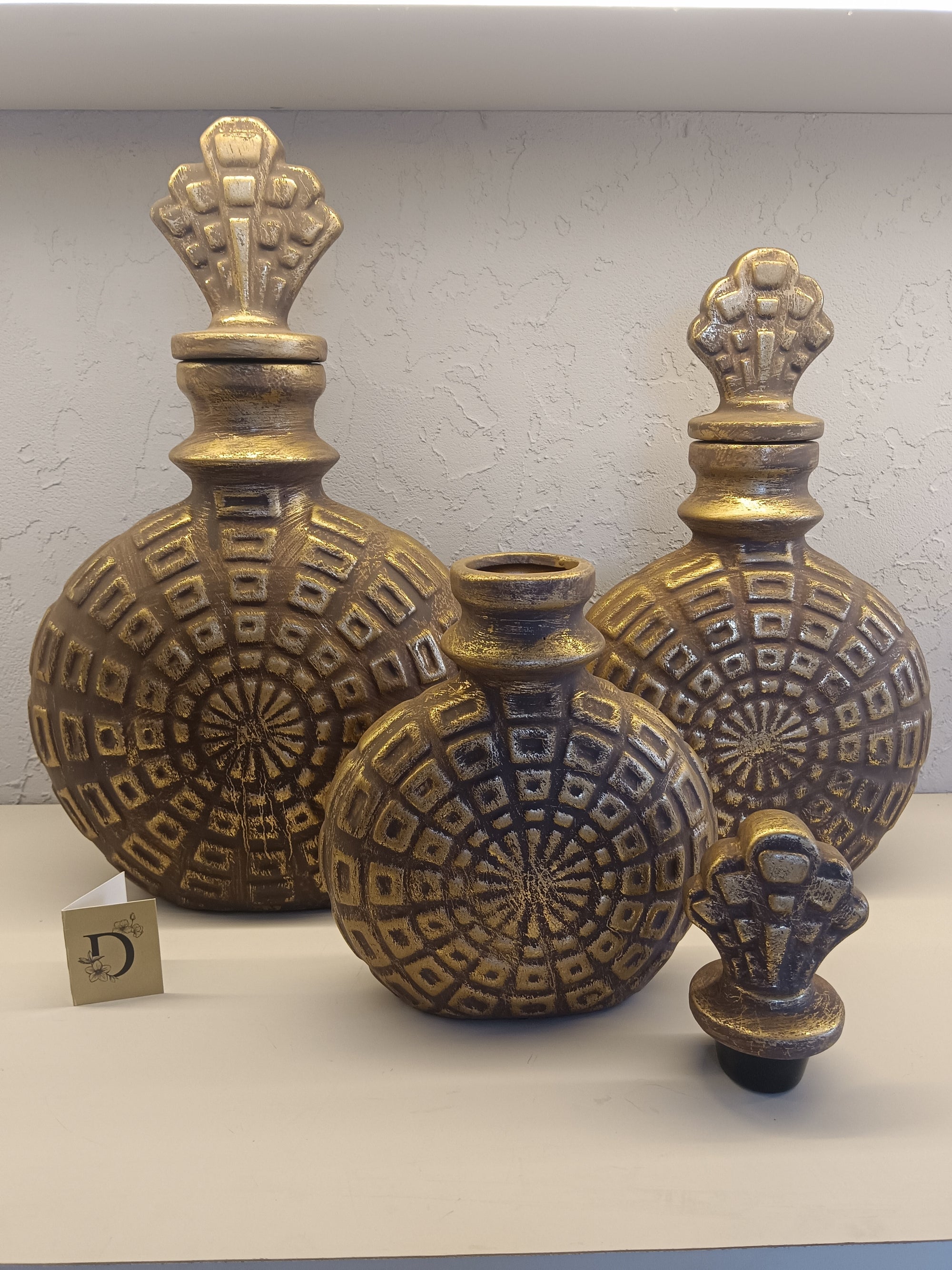 Crafted Intricate Embossed Geometric Design Adding Elegance And Luxury