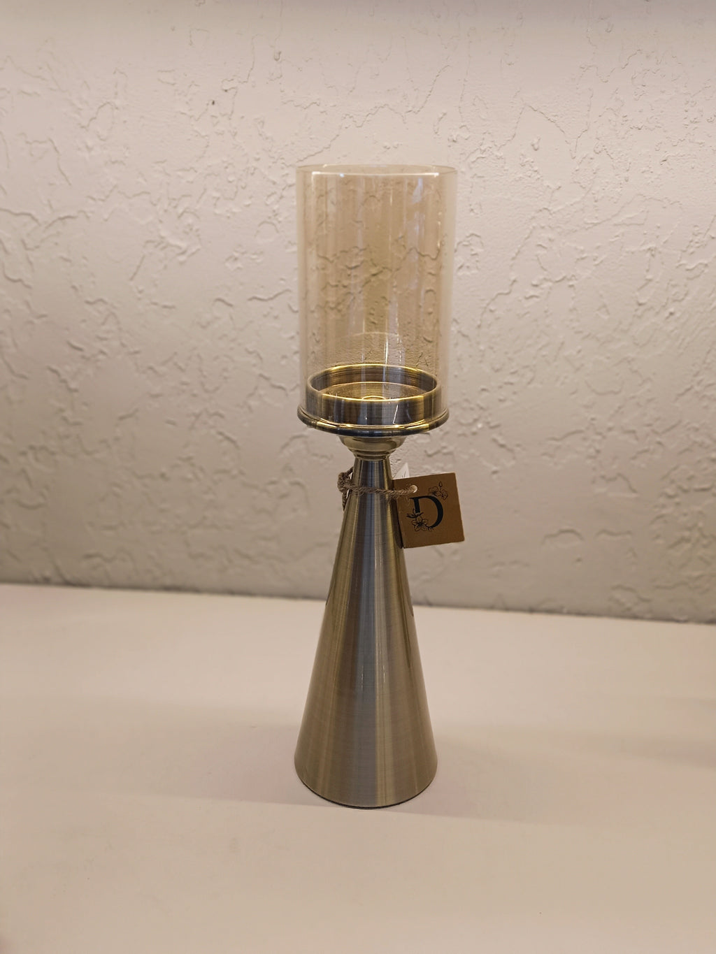 Modern Candle Holders With Conical Metallic Base