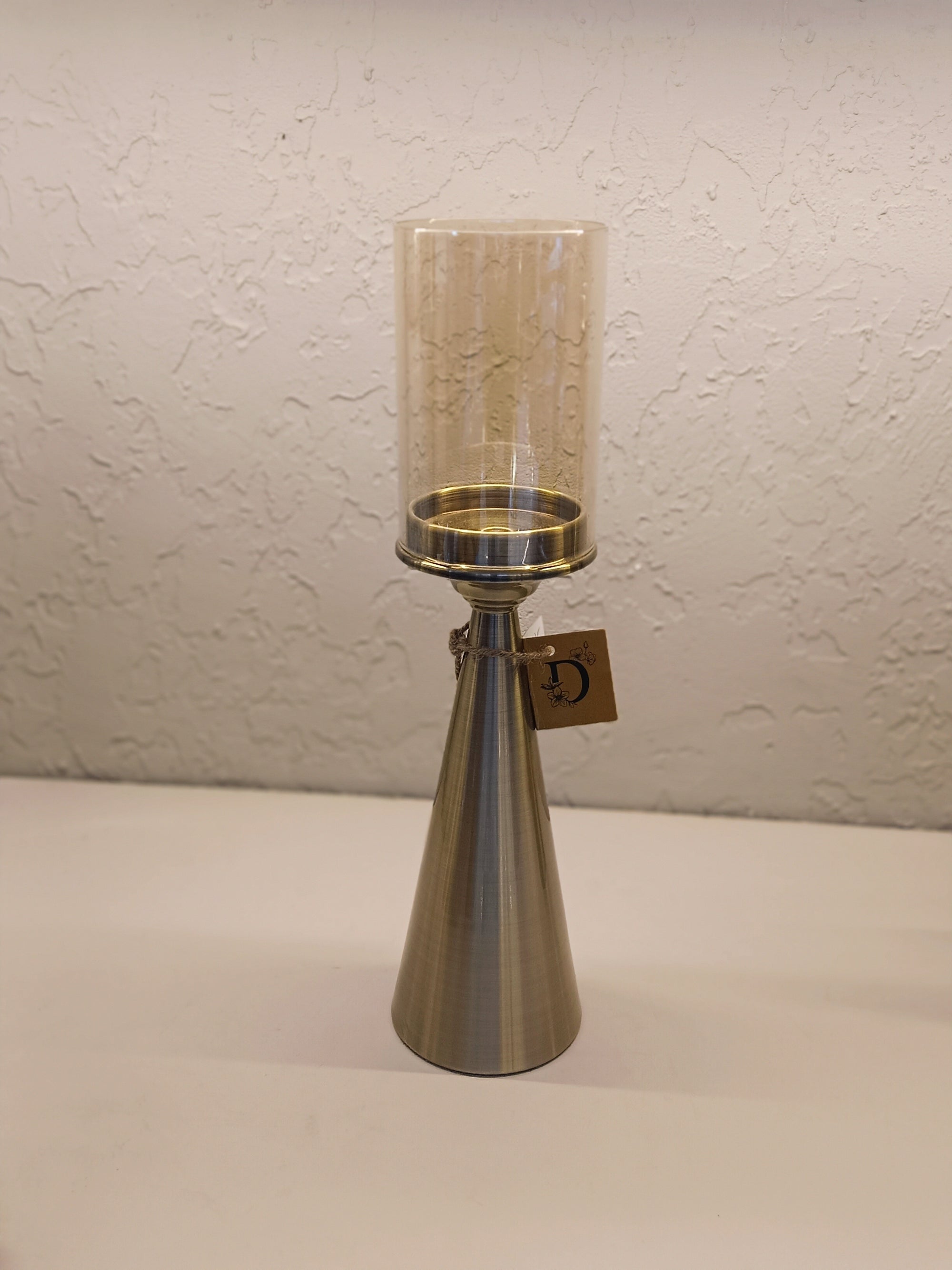Modern Candle Holders With Conical Metallic Base