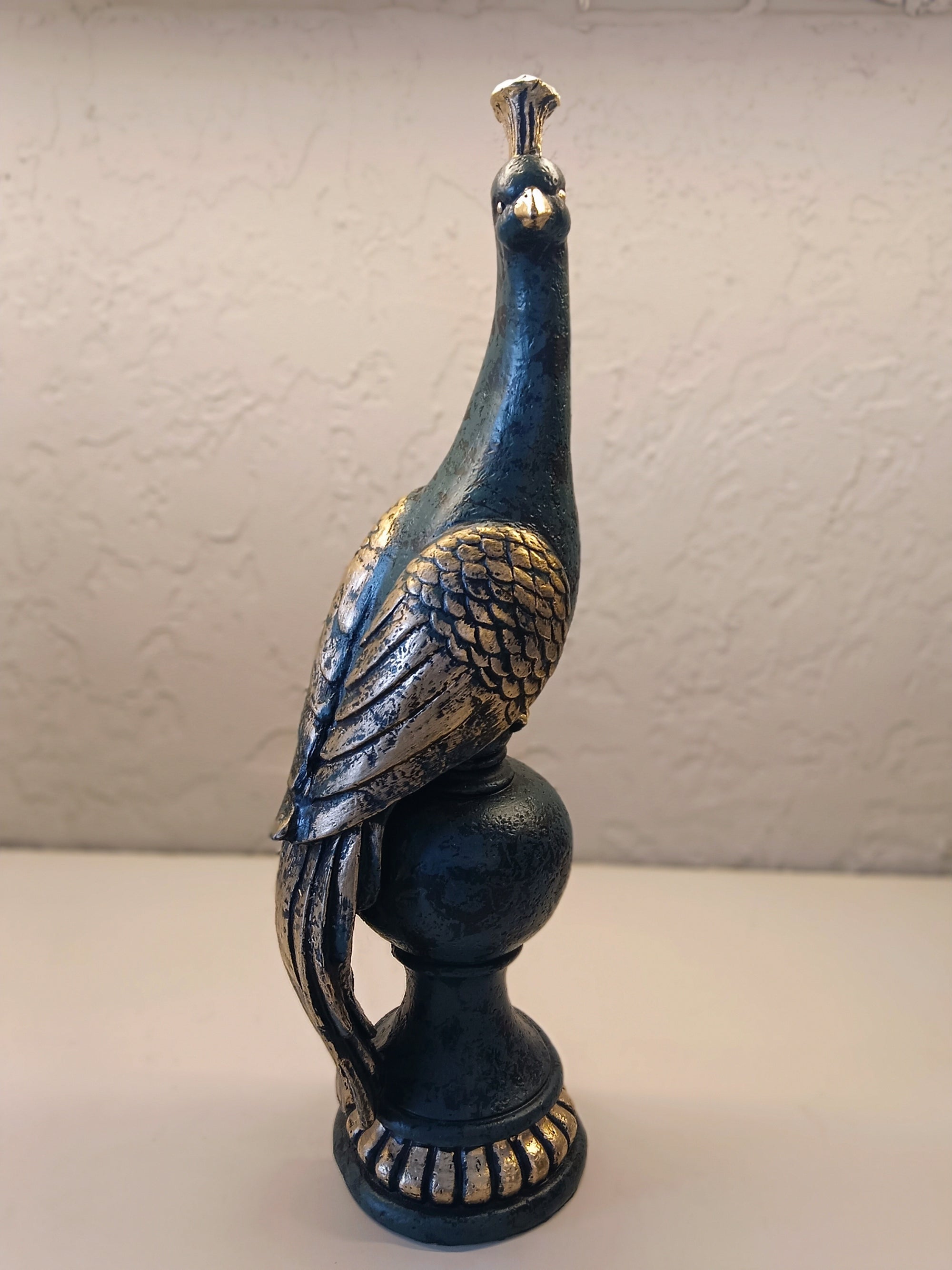 Peacock Figurine Crafted With Metallic Finish