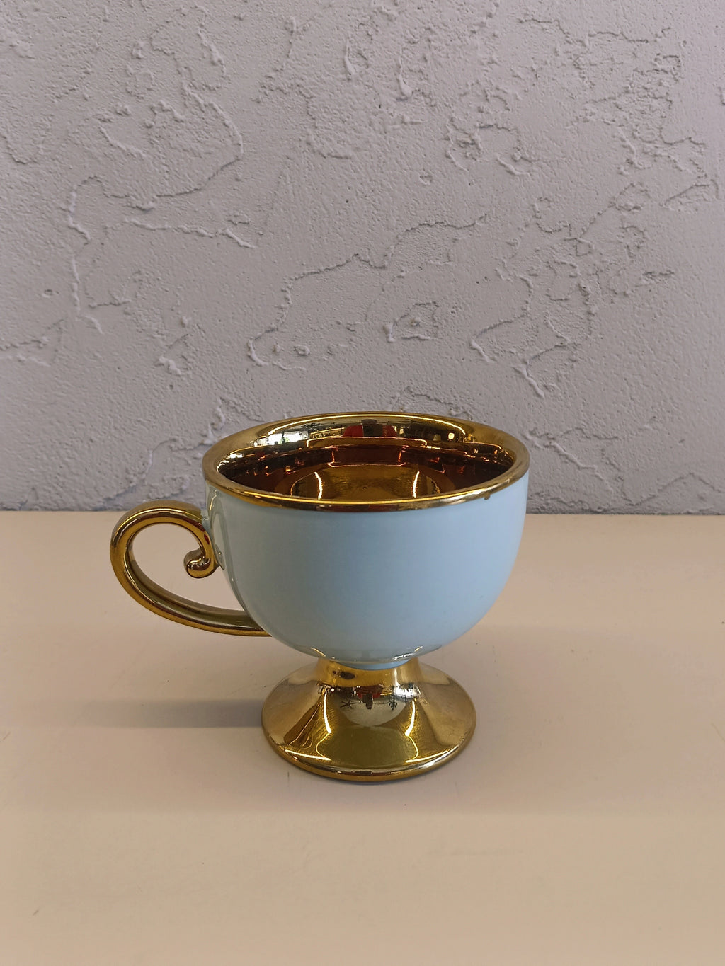 Elegant Set Of 6 Pcs Ceramic Tea/Coffee Cups Featuring Soft Green With Luxurious Handle