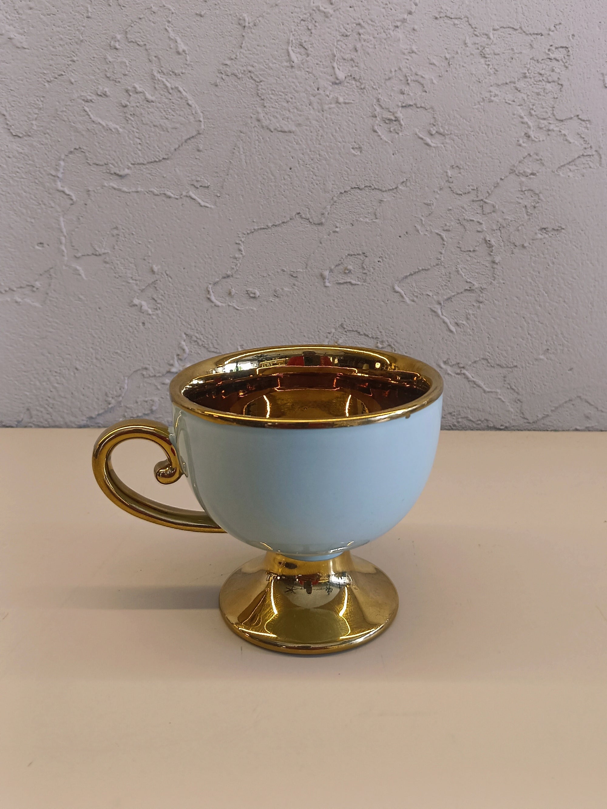 Elegant Set Of 6 Pcs Ceramic Tea/Coffee Cups Featuring Soft Green With Luxurious Handle