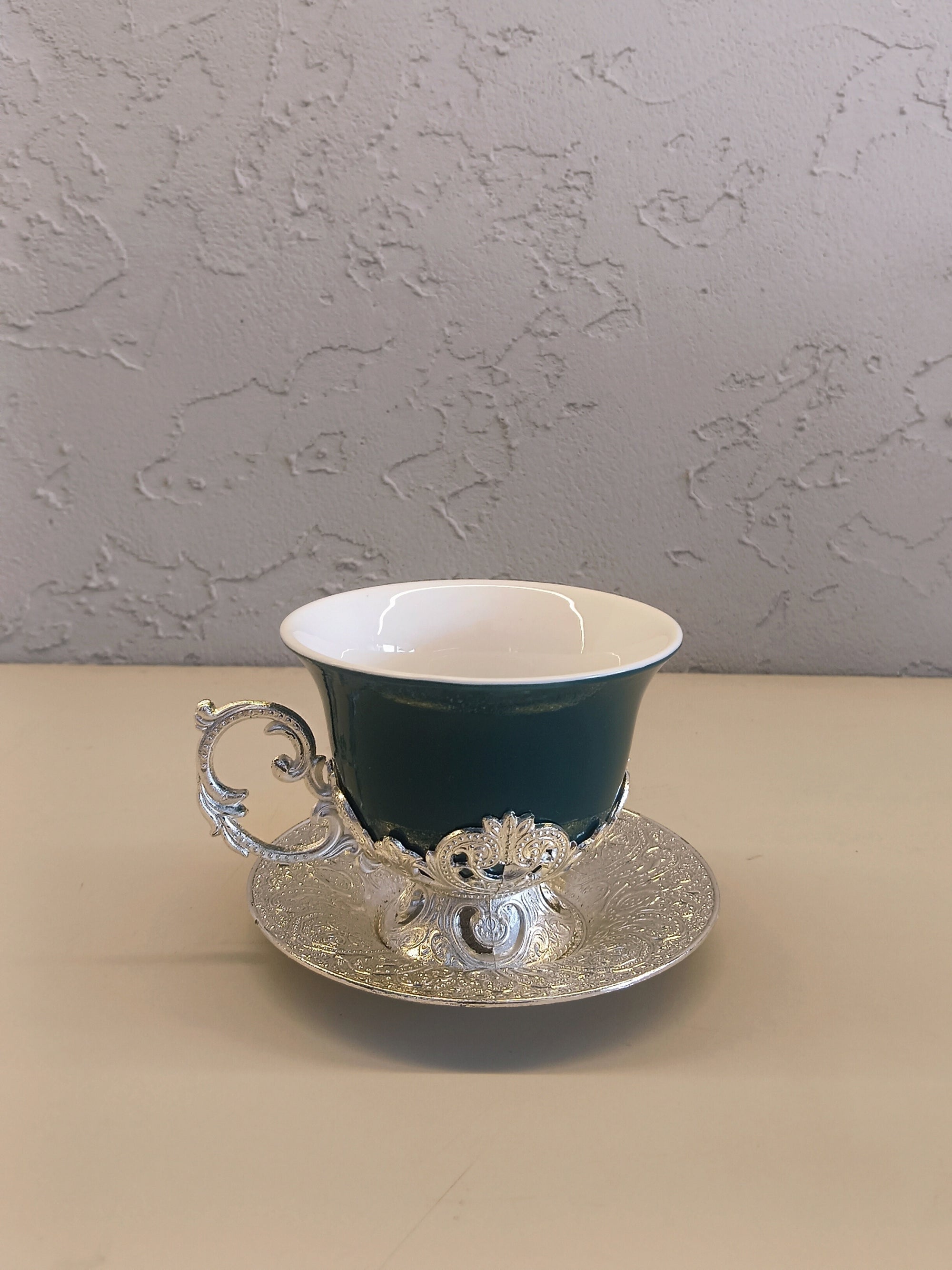 Luxury Set Of 6 Pcs Ceramic Cups With Ornate Silver Handel And Matching Saucers