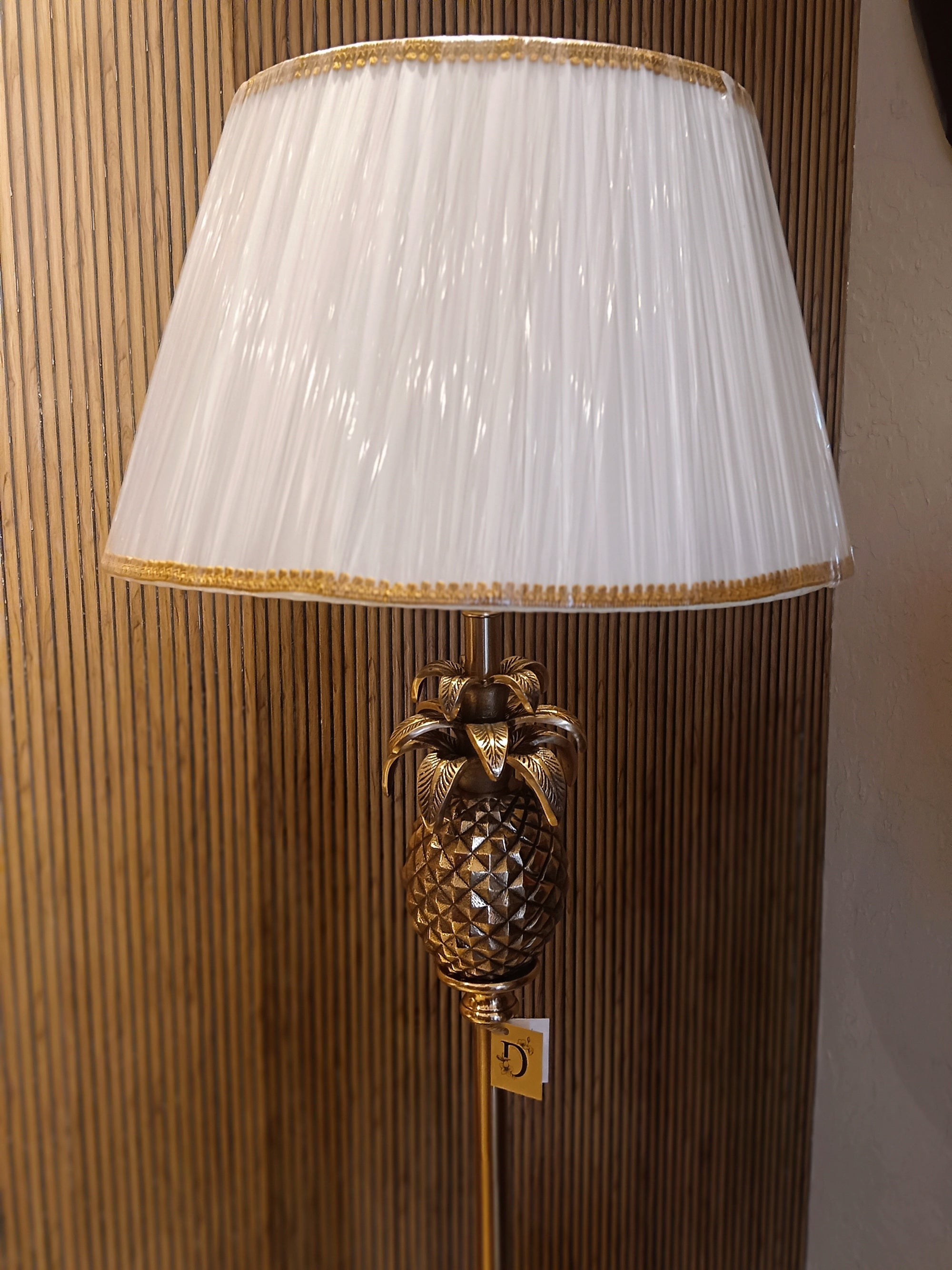 Elegant Floor Lamp With A Golden Pineapple-Inspired Design